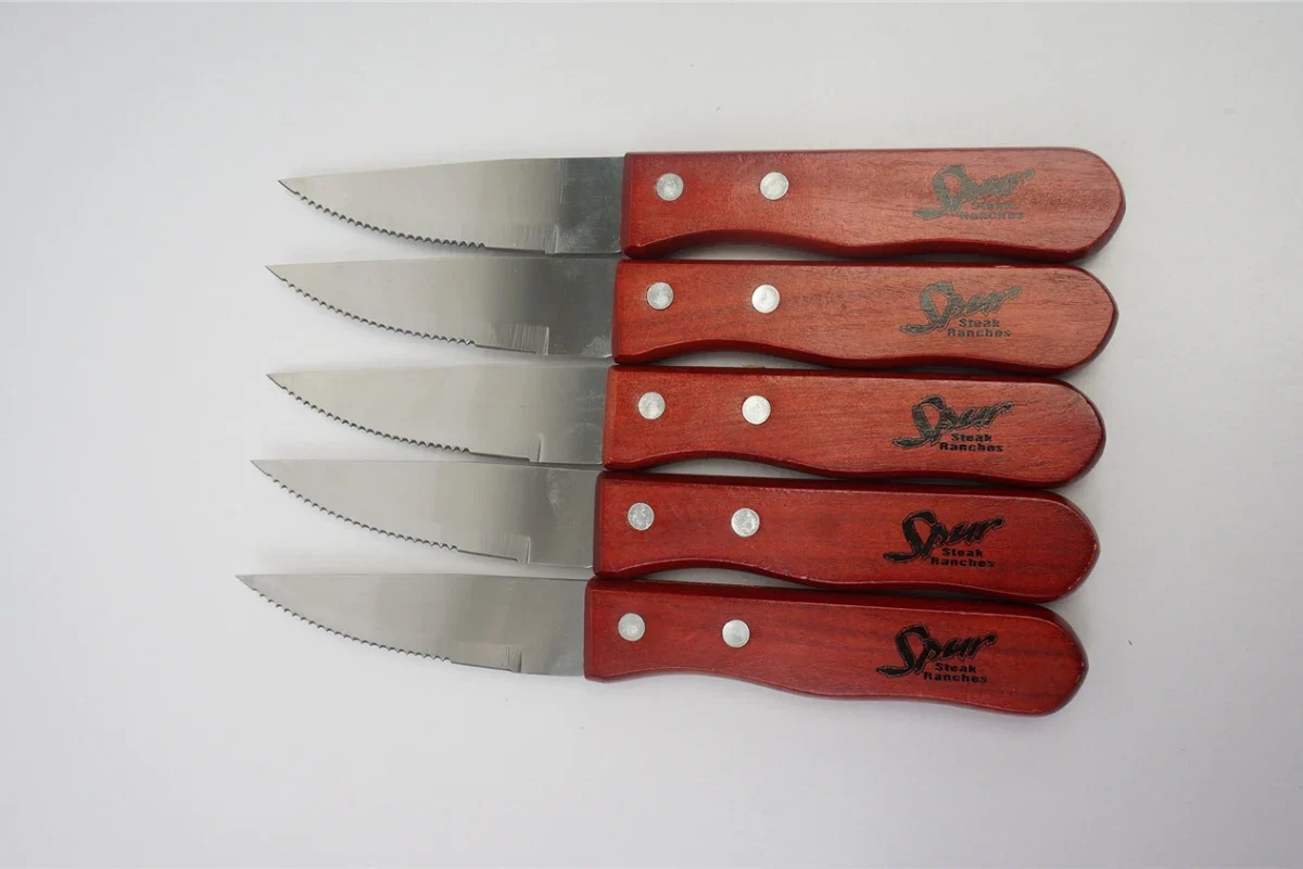 Spur branded steak knives